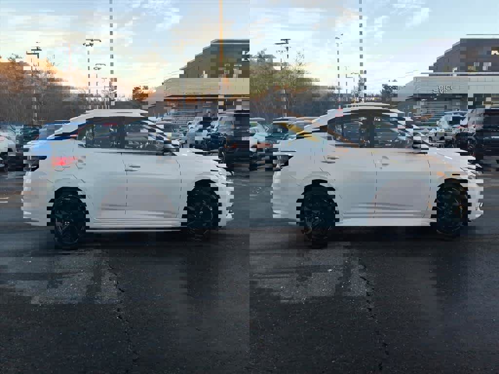 Certified 2021 Nissan Sentra SR image 4