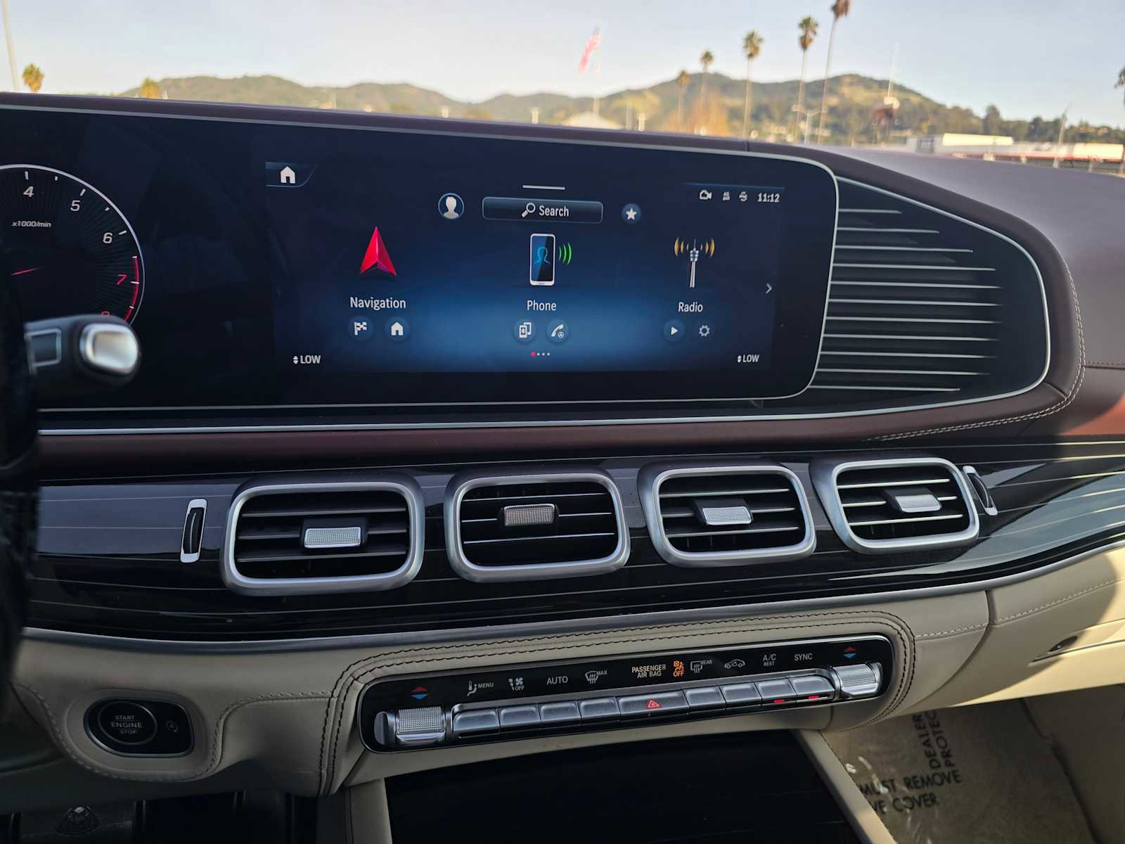 Used 2024 Mercedes-Benz Maybach GLS 600 4MATIC image 28