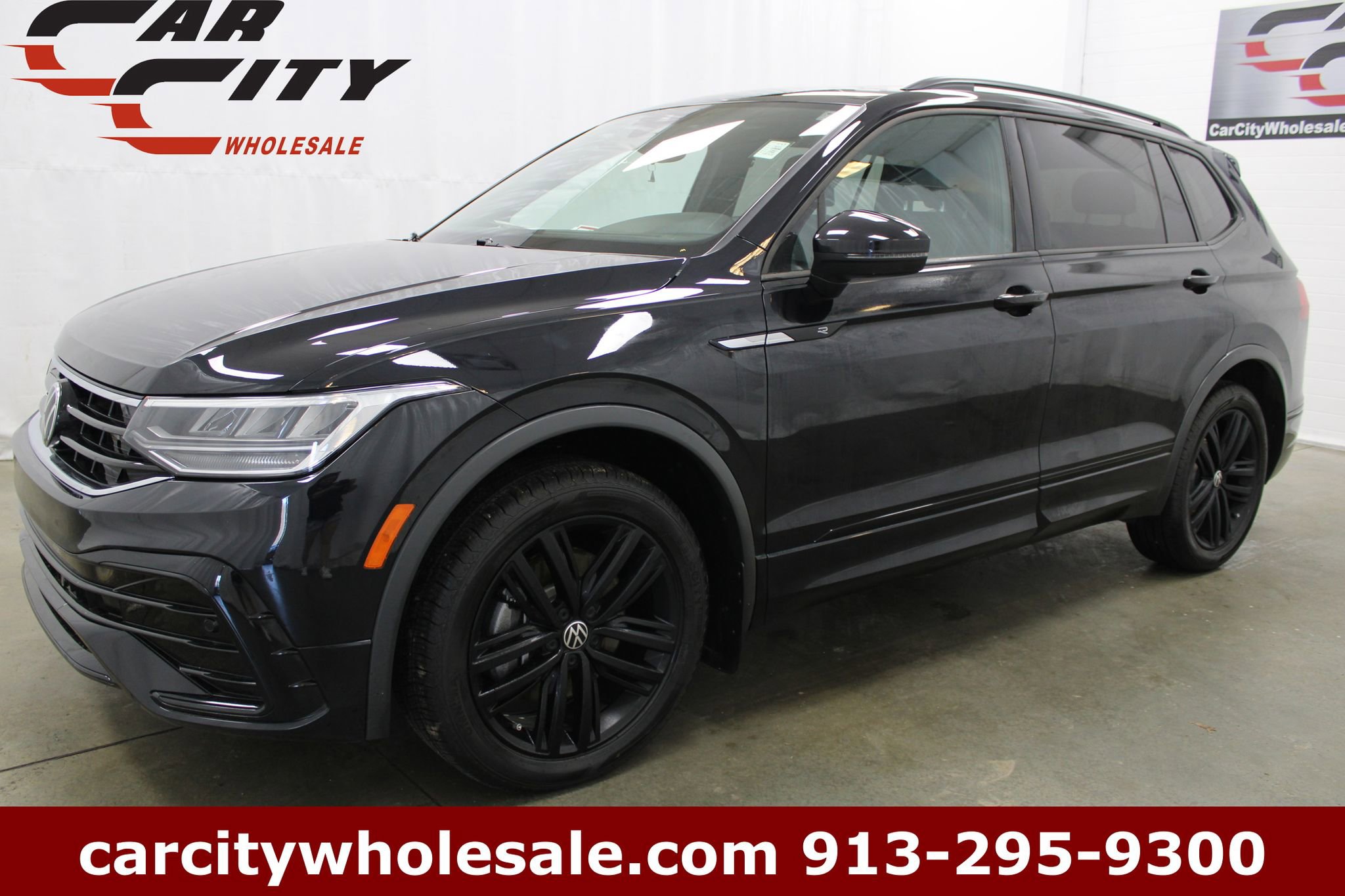 Used 2022 Volkswagen Tiguan SE R-Line