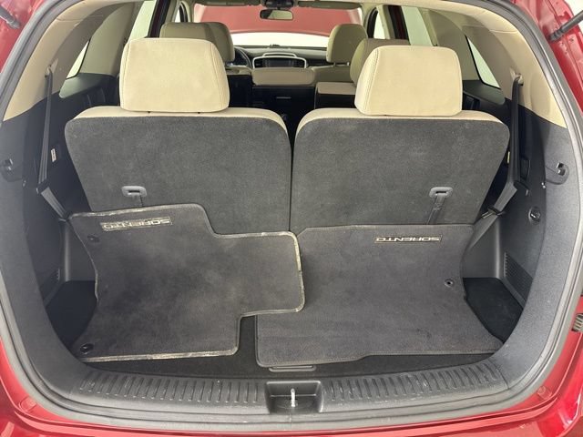 Used 2020 Kia Sorento LX FWD image 28