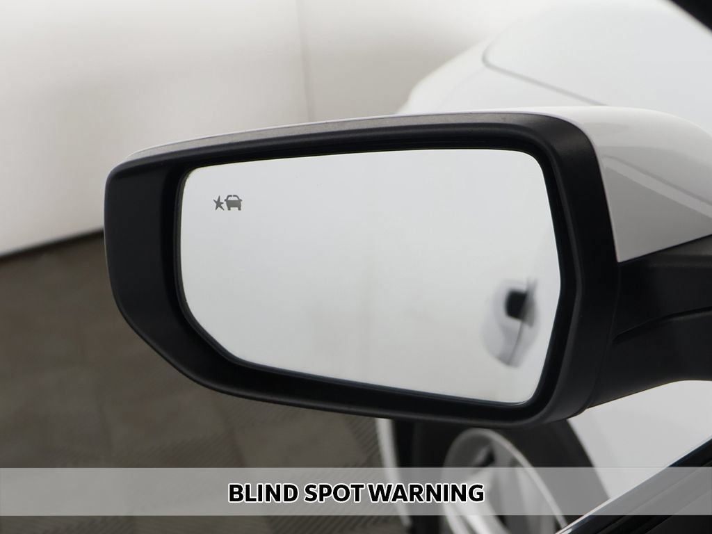 Used 2023 Chevrolet Malibu LS w/ Driver Confidence Package FWD image 4