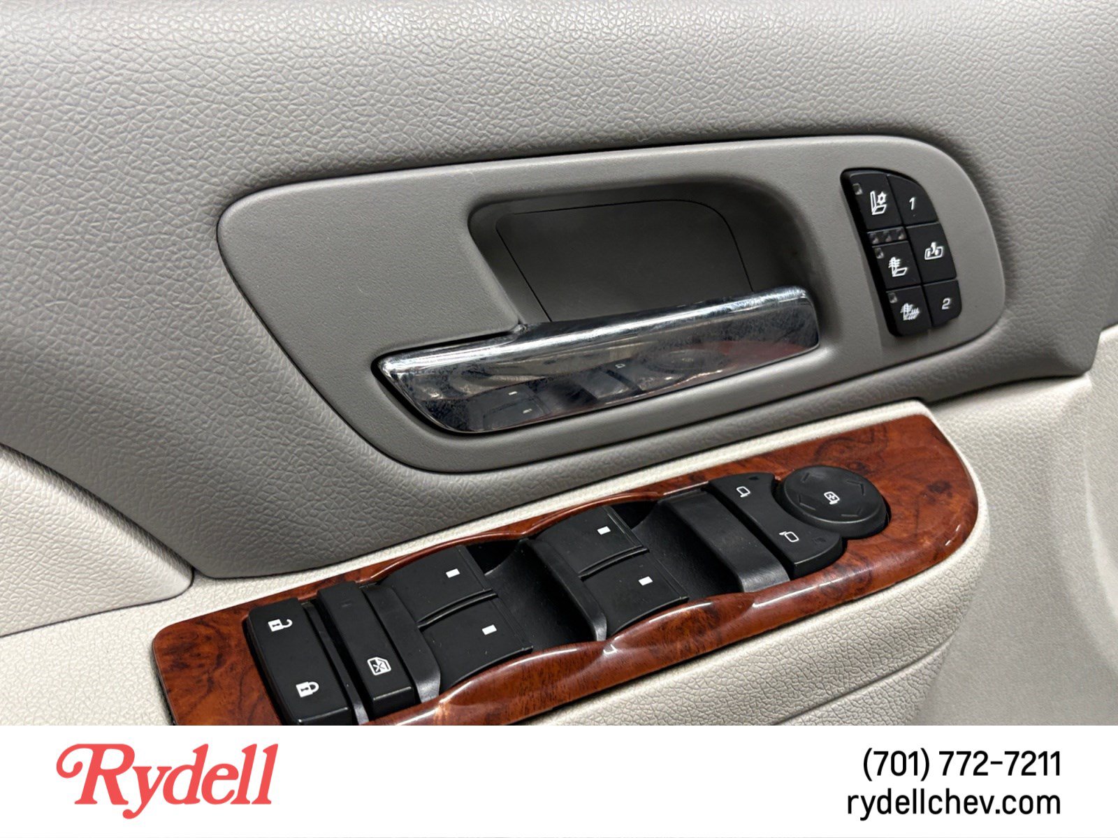 Used 2014 Chevrolet Silverado 3500 LTZ w/ Suspension Package, Off-Road AWD/4WD image 11