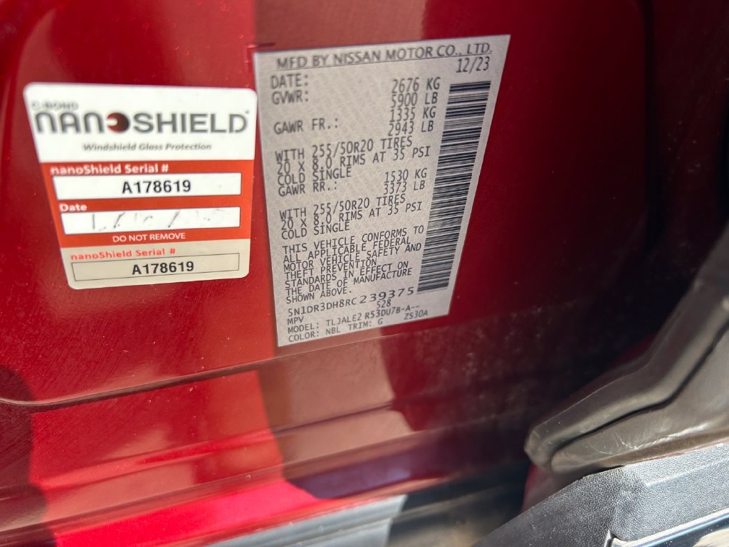 Used 2024 Nissan Pathfinder Platinum FWD image 10
