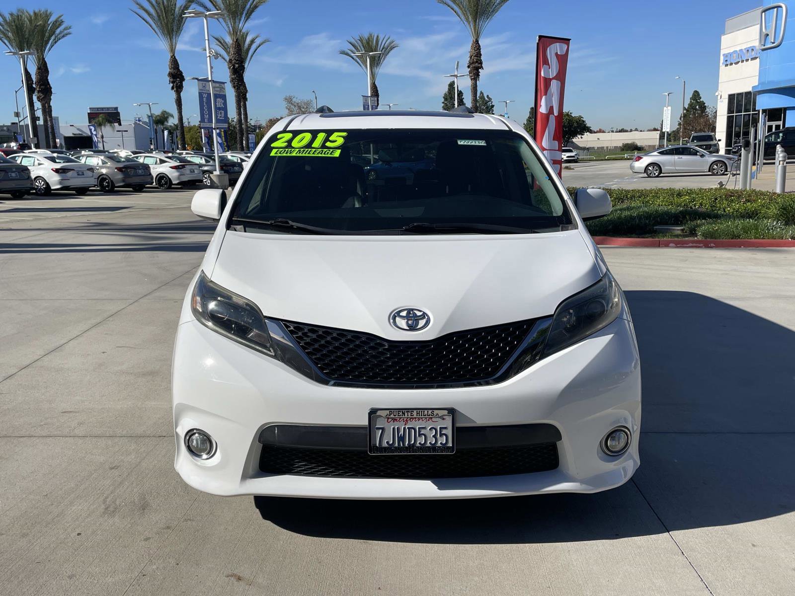 Used 2015 Toyota Sienna SE image 26
