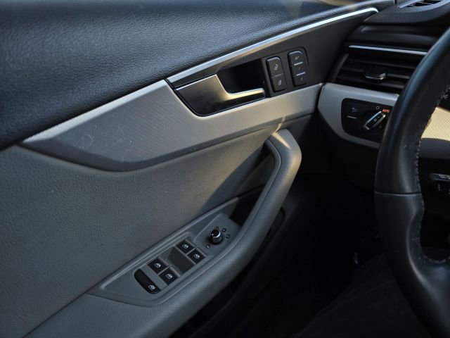 Used 2018 Audi A4 2.0T Premium w/ Convenience Package image 30