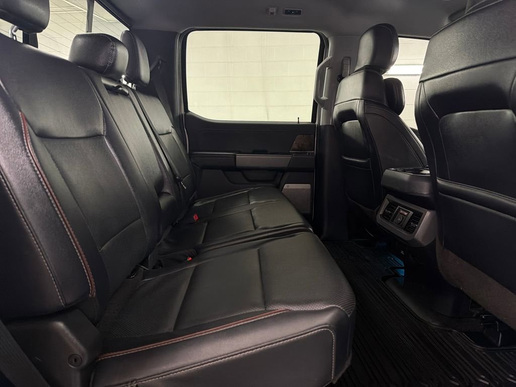 Used 2023 Ford F250 Lariat w/ Lariat Ultimate Package image 28