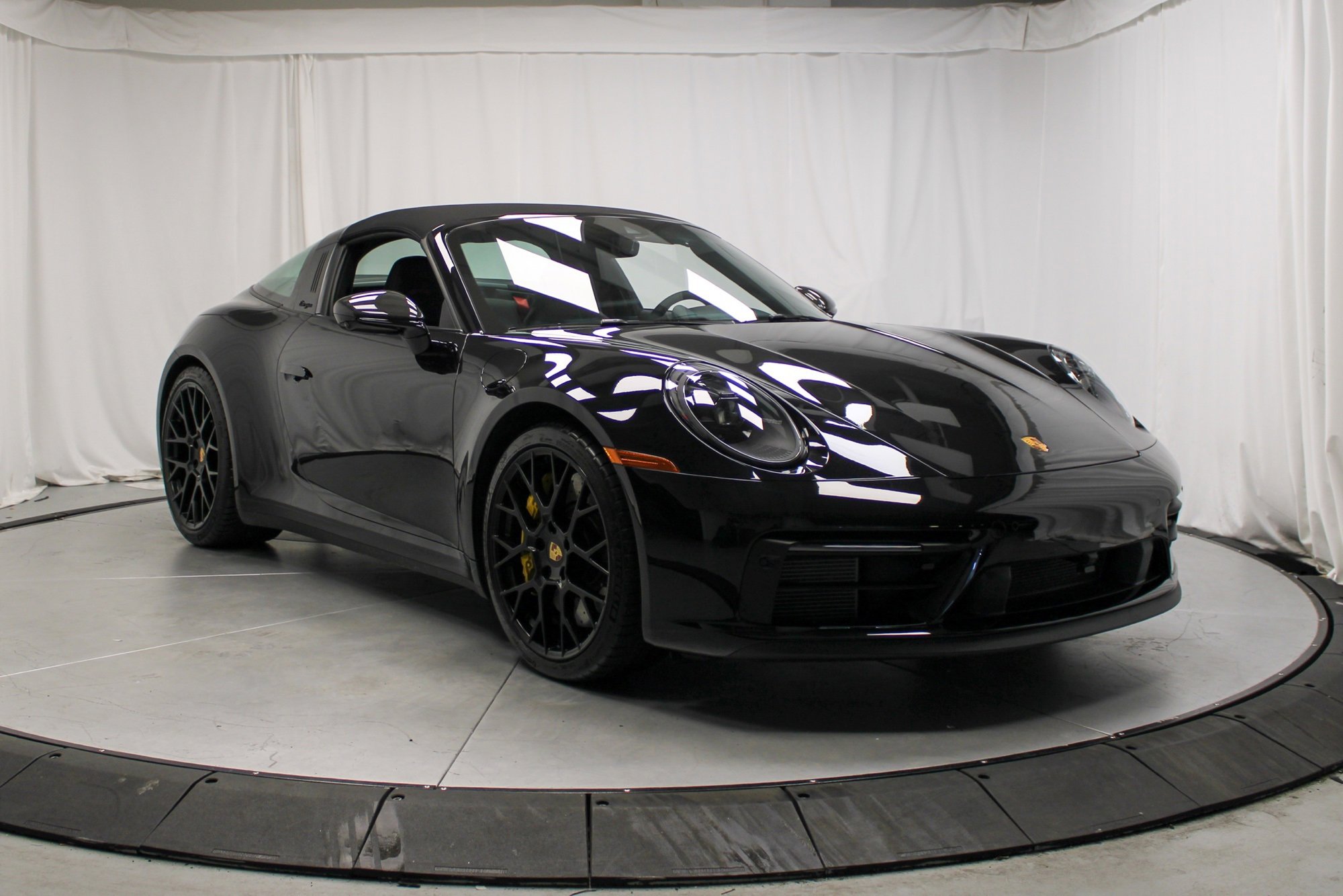 Certified 2023 Porsche 911 Targa 4 GTS image 11