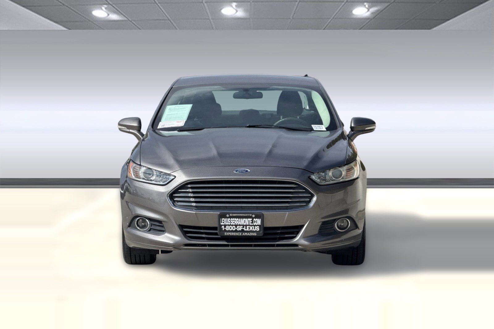 Used 2014 Ford Fusion SE FWD image 5