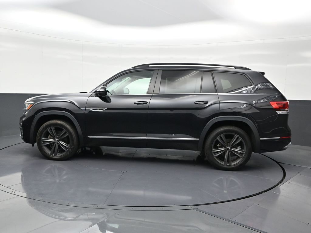 Used 2021 Volkswagen Atlas SE w/ Panoramic Sunroof Package image 2