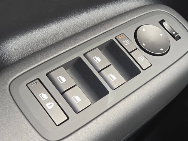 New 2026 Hyundai Santa Fe SE AWD/4WD image 30
