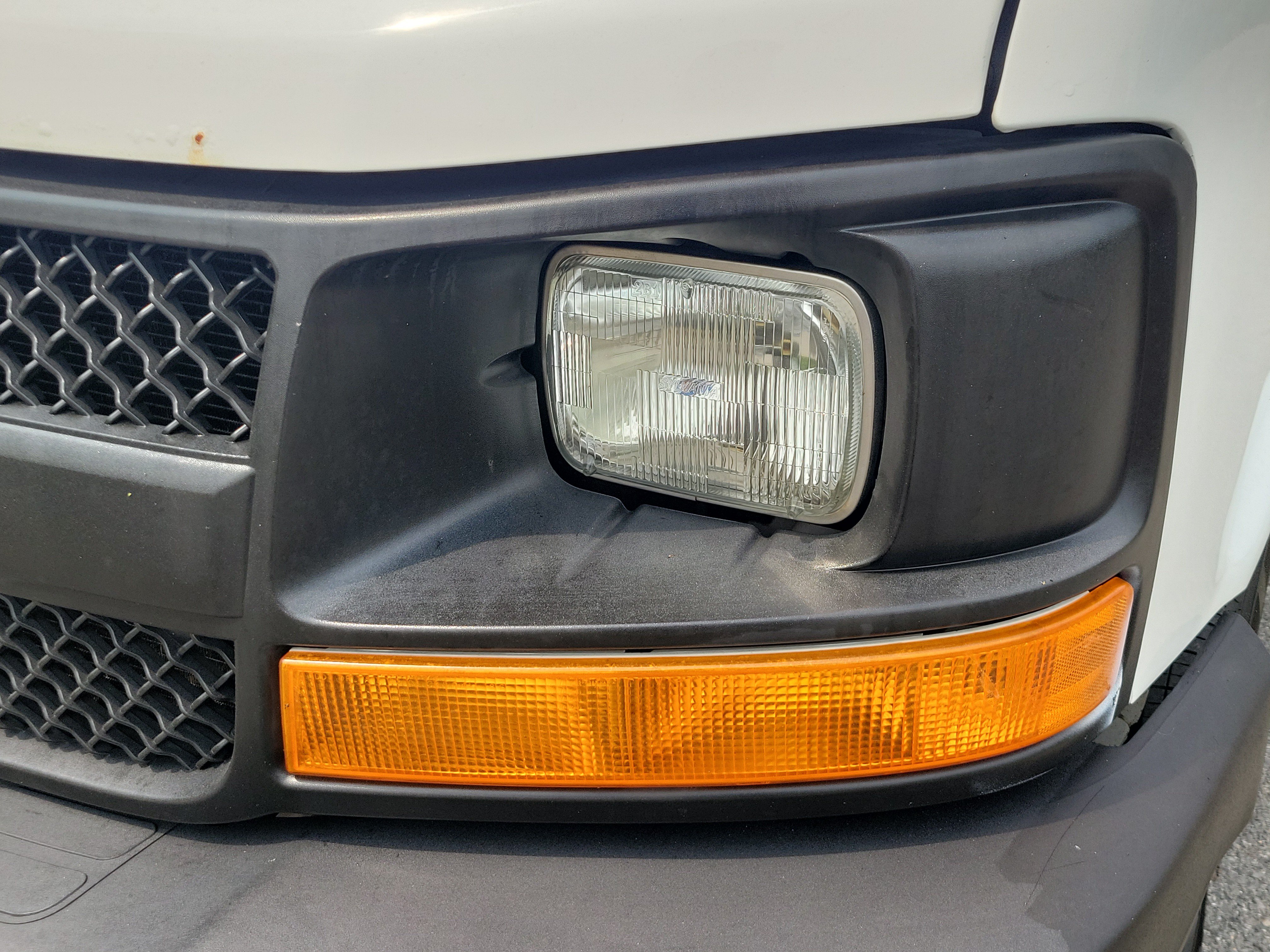Used 2013 Chevrolet Express 1500 RWD image 9