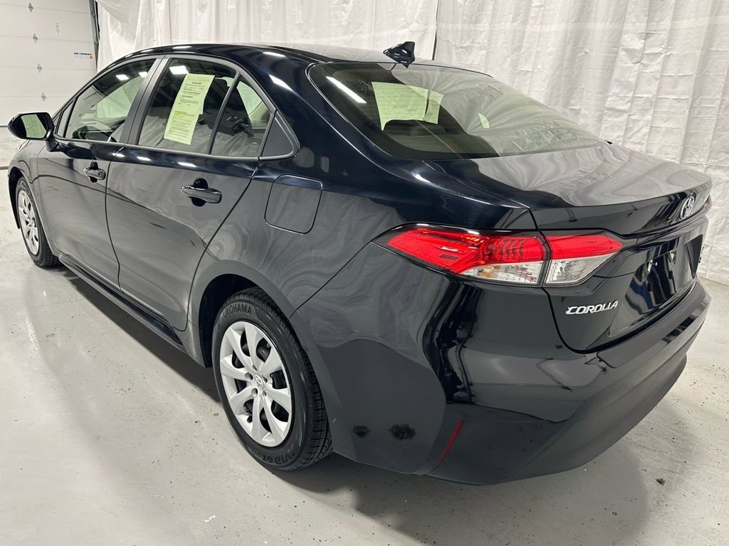 Used 2025 Toyota Corolla LE image 5