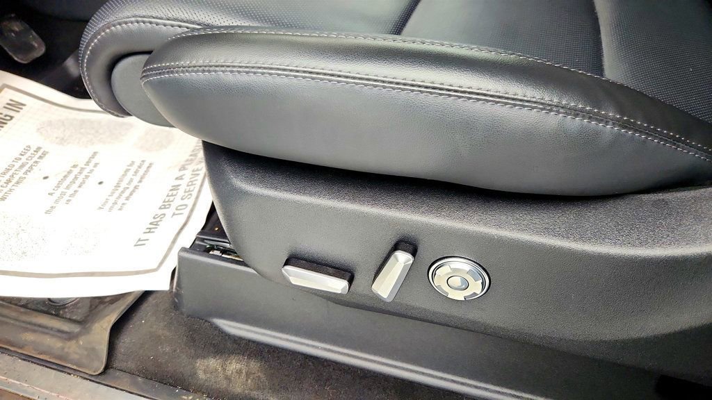 Used 2025 Lincoln Navigator Reserve w/ Jet Appearance Package image 12