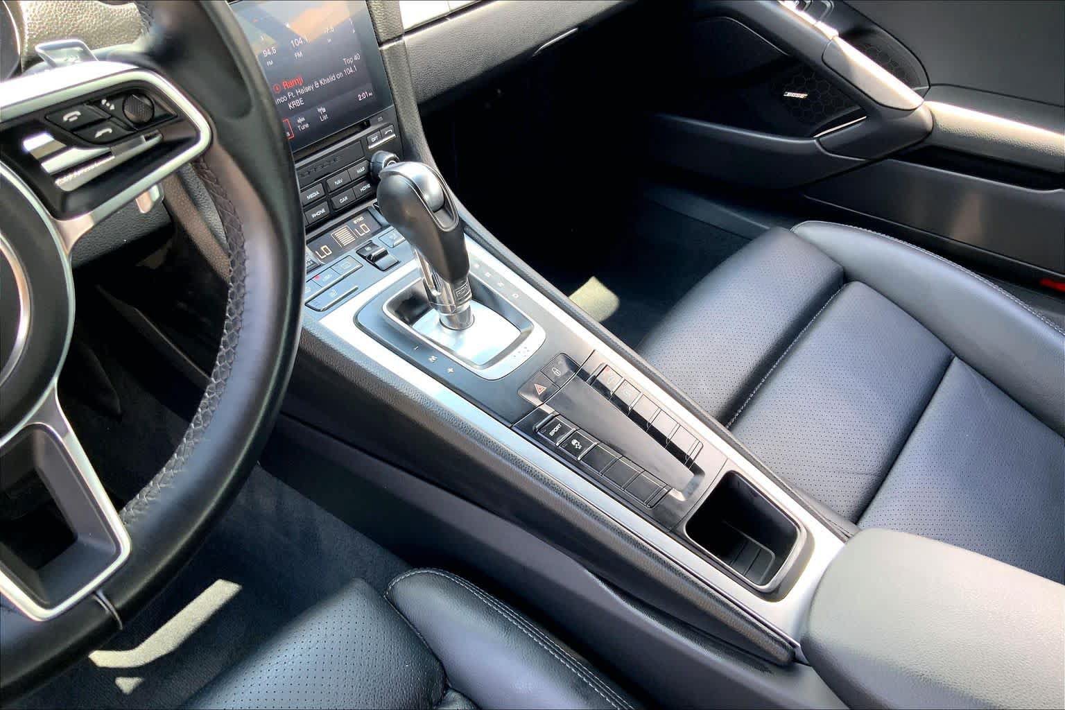 Used 2018 Porsche 718 Cayman RWD image 13