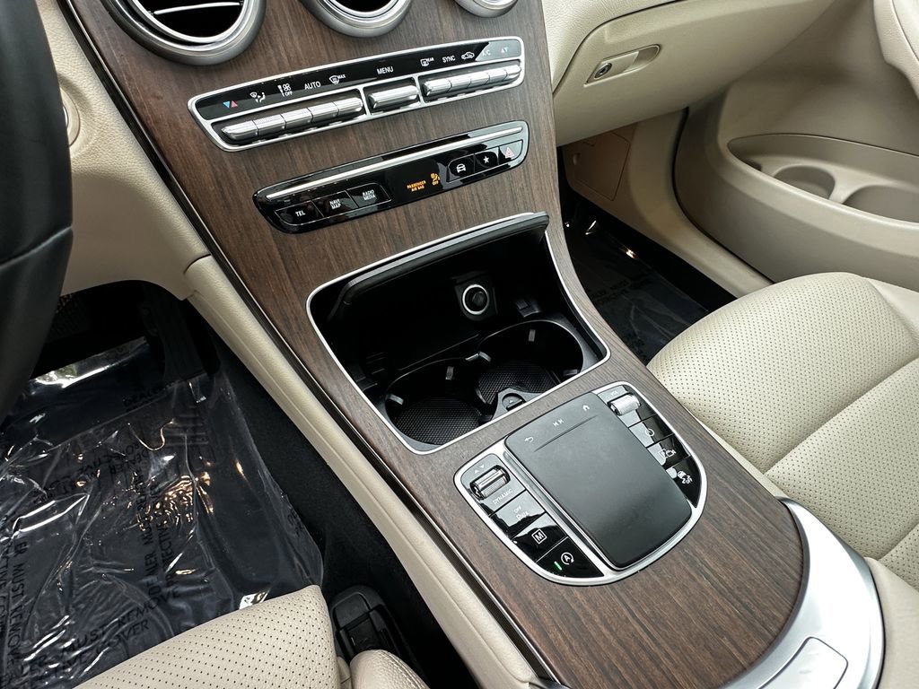 Certified 2021 Mercedes-Benz GLC 300 4MATIC image 32