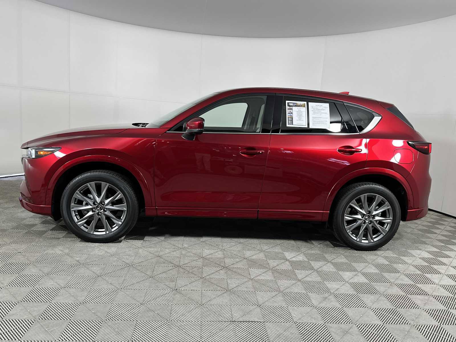 Used 2025 MAZDA CX-5 AWD 2.5 S w/ Premium Plus Pkg image 5