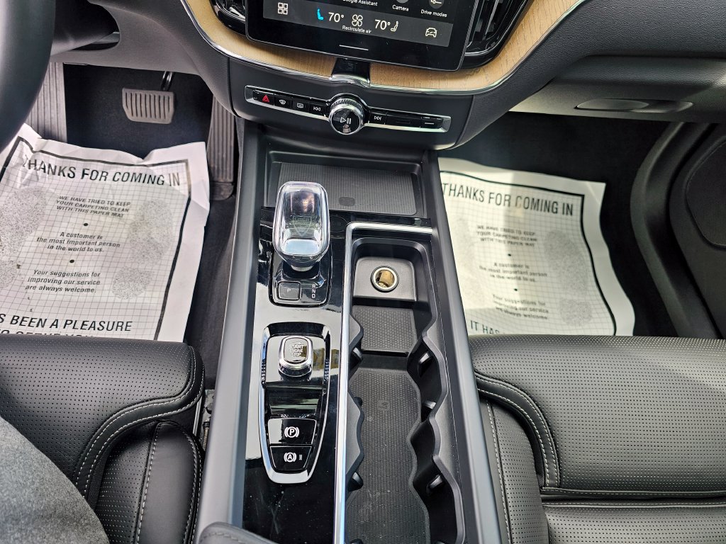 Certified 2026 Volvo XC60 T8 Ultra AWD/4WD image 22