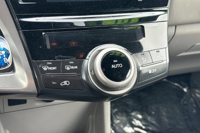 Certified 2017 Toyota Prius V Two FWD image 23