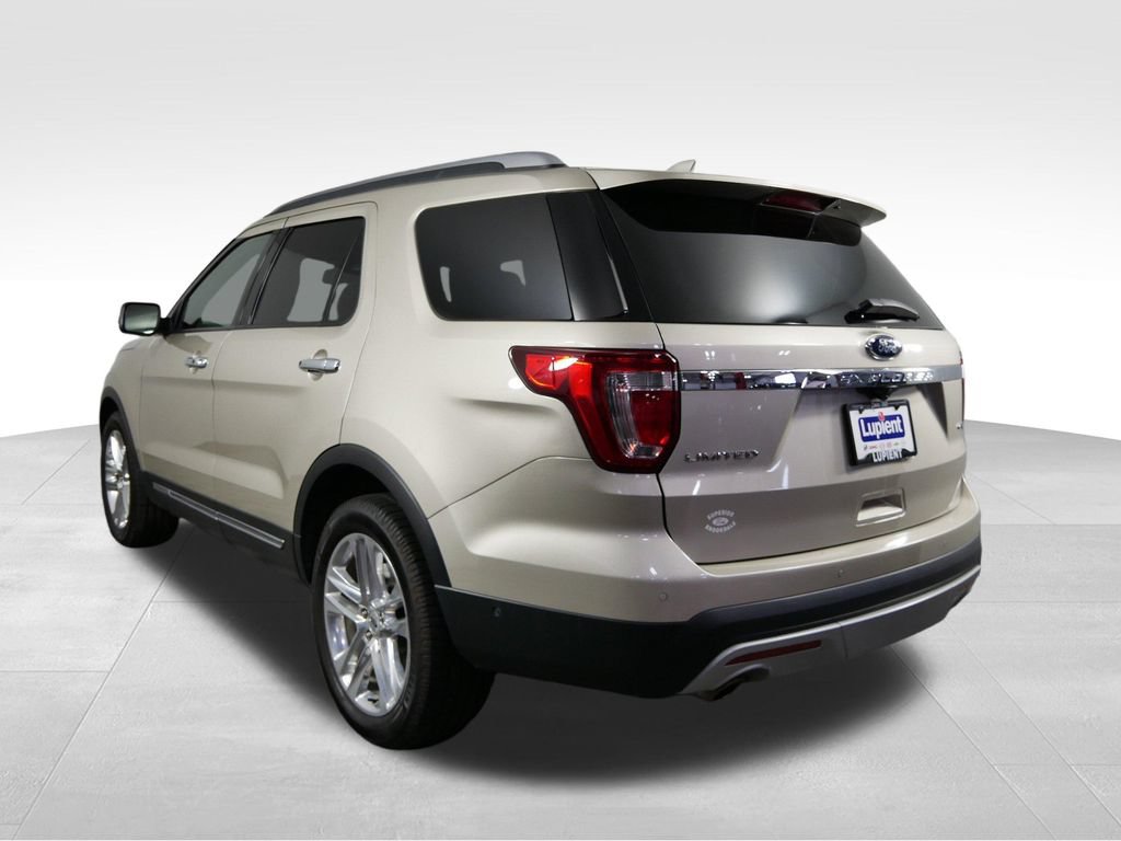 Used 2017 Ford Explorer Limited w/ Equipment Group 301A AWD/4WD image 6