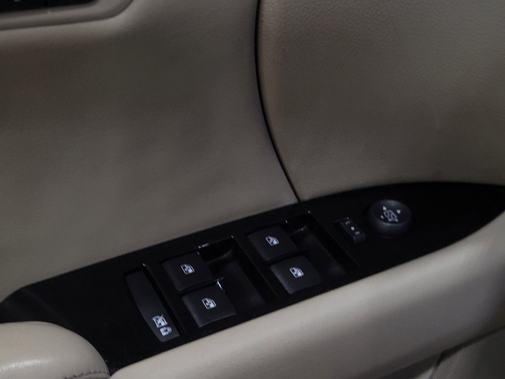Used 2013 Cadillac XTS Premium AWD/4WD image 27