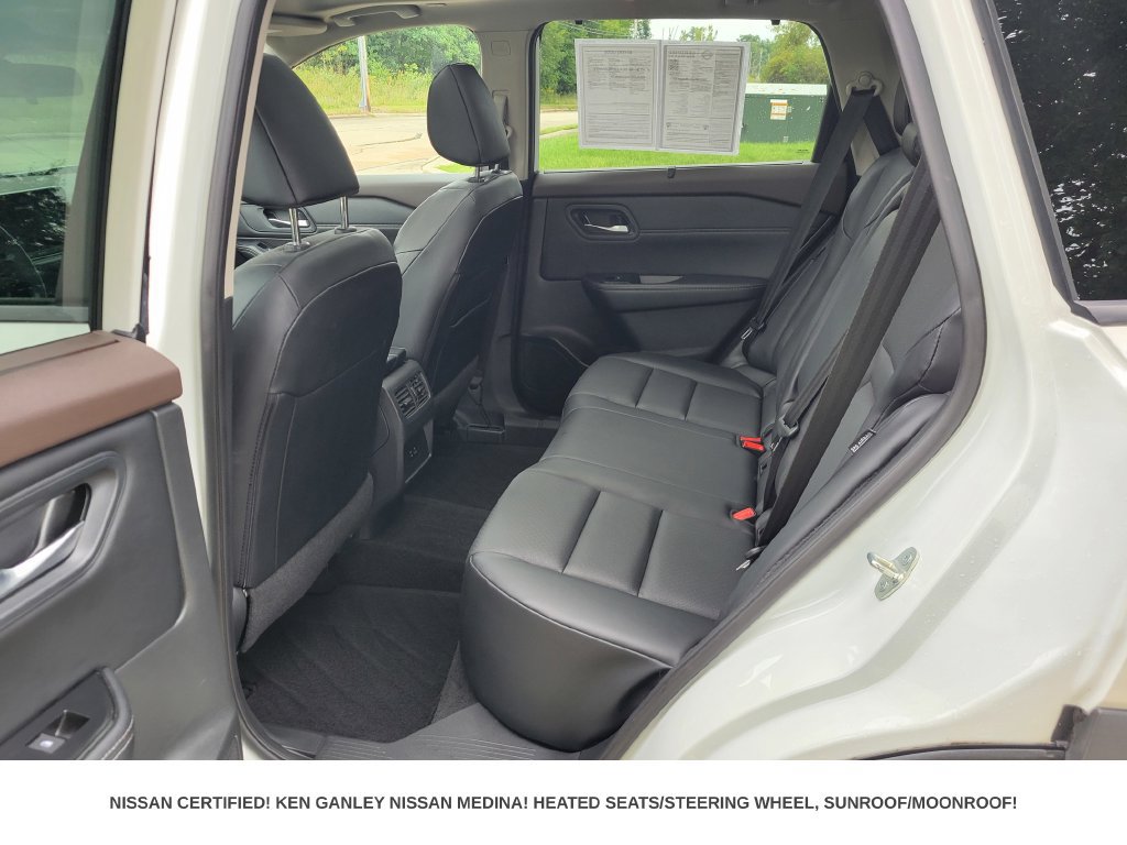 Certified 2023 Nissan Rogue SV w/ SV Premium B Package AWD/4WD image 42