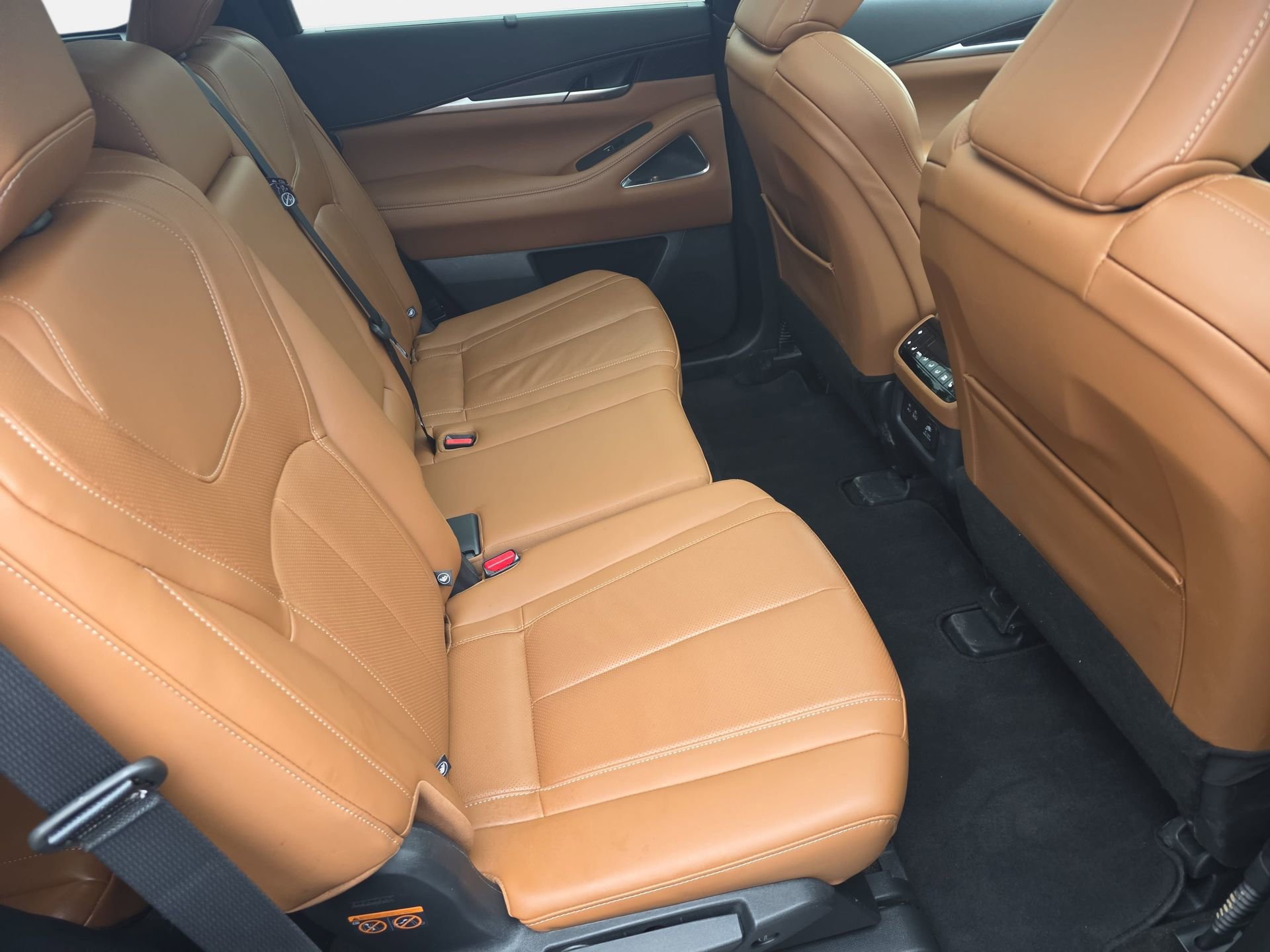 Certified 2025 INFINITI QX60 Sensory AWD/4WD image 11