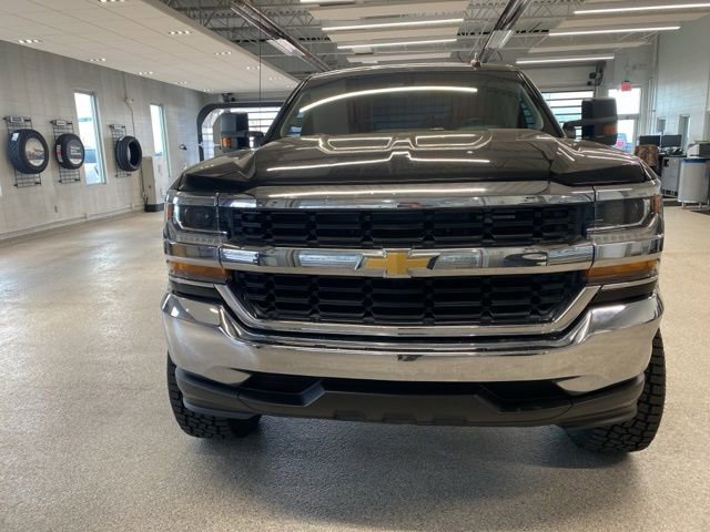 Used 2019 Chevrolet Silverado 1500 LT image 2
