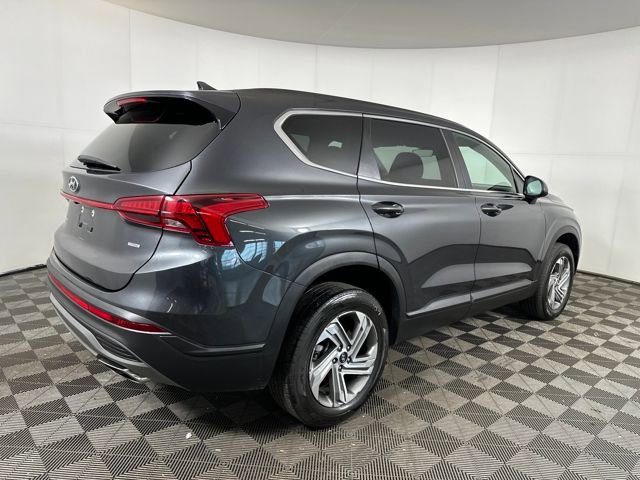 Used 2023 Hyundai Santa Fe SE image 3