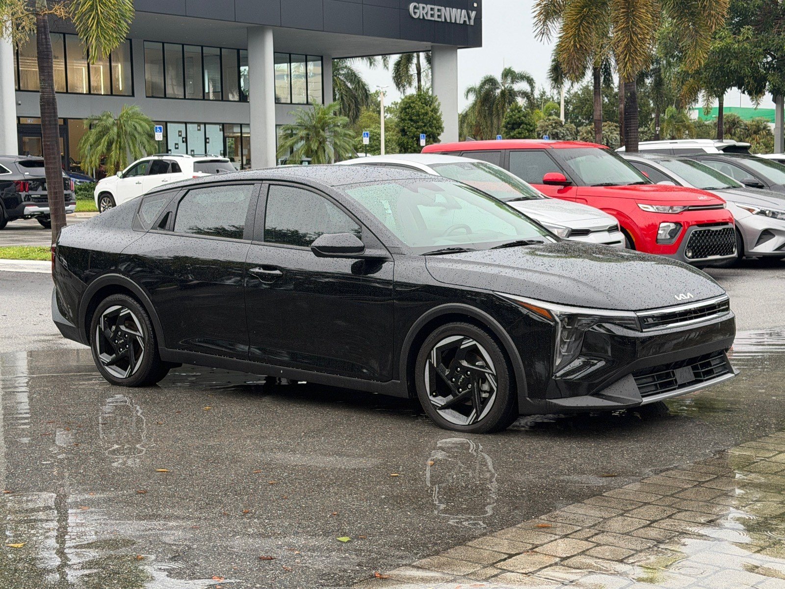 Used 2025 Kia K4 EX FWD image 1