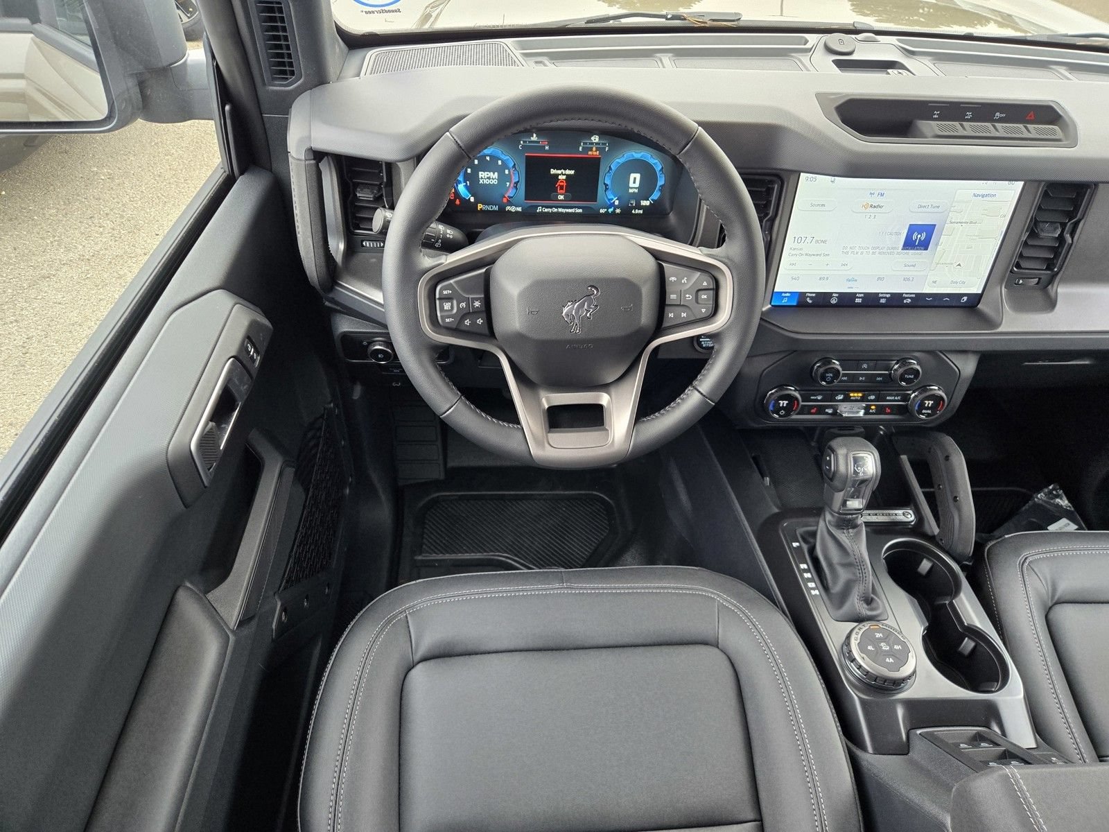 New 2026 Ford Bronco Big Bend w/ Black Diamond Package AWD/4WD image 7