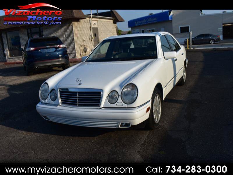 Used 1999 Mercedes-Benz E 320 Sedan image 1