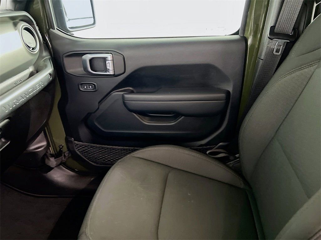 Used 2023 Jeep Wrangler Sport S image 22