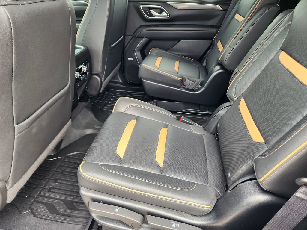 Certified 2023 GMC Yukon AT4 w/ AT4 Premium Plus Package AWD/4WD image 30