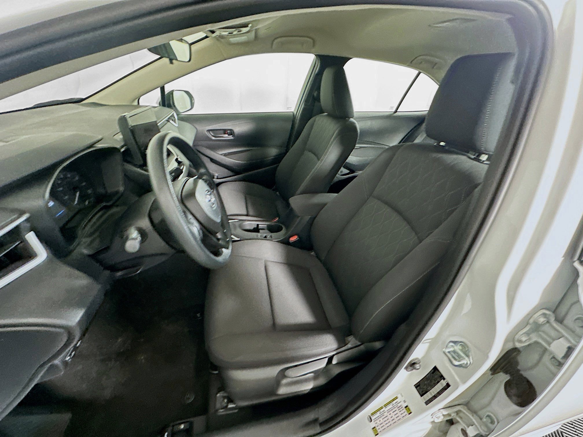 Used 2024 Toyota Corolla LE image 13