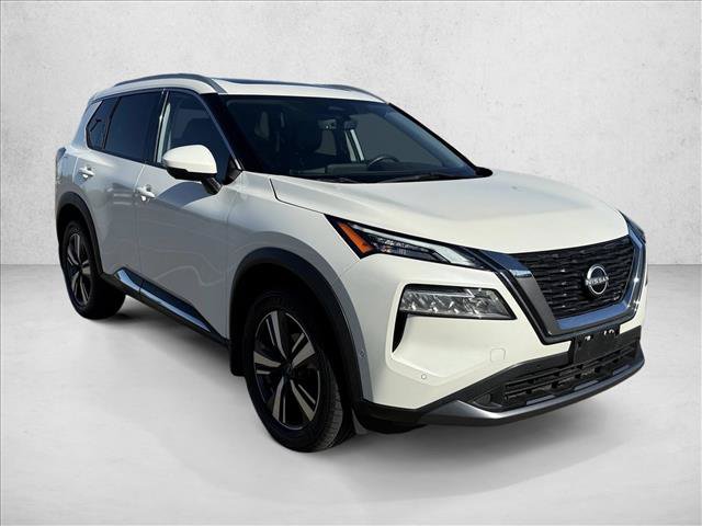 Used 2023 Nissan Rogue SL w/ SL Premium Package FWD image 3