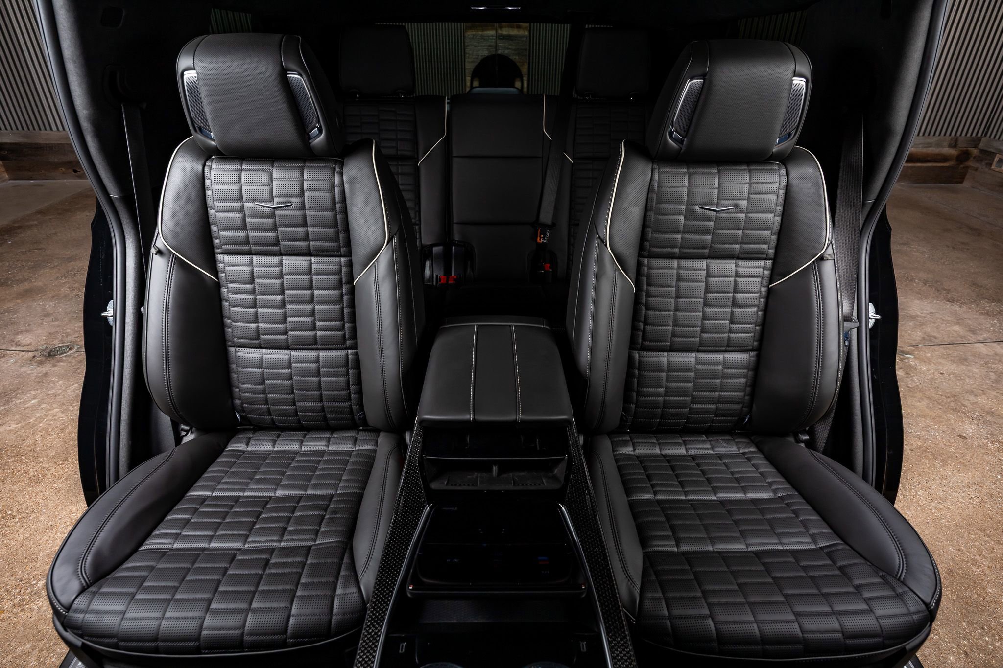 Used 2025 Cadillac Escalade V image 37