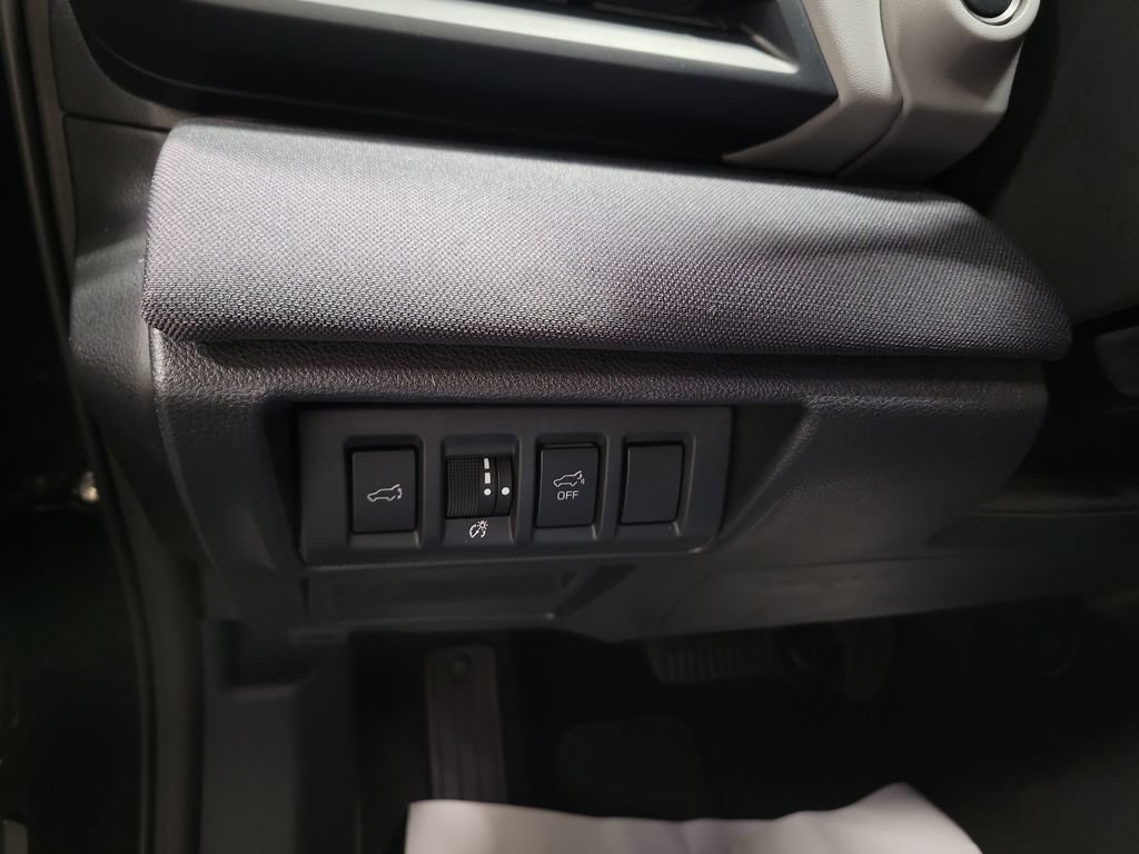 Used 2024 Subaru Outback Premium AWD/4WD image 19