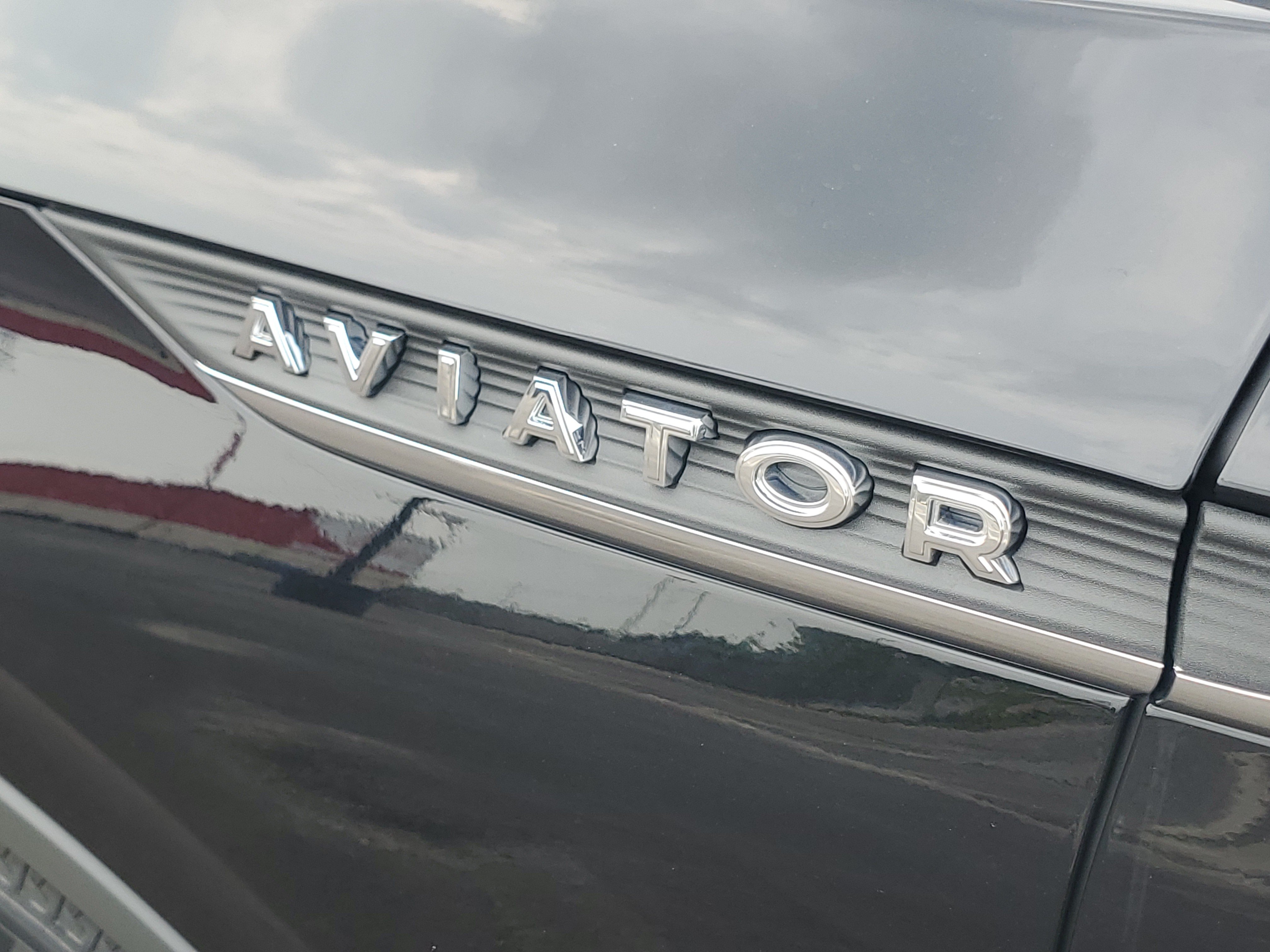 New 2026 Lincoln Aviator AWD image 7