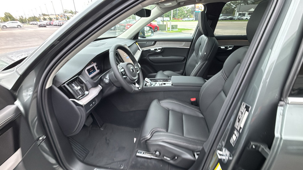 New 2027 Volvo XC90 B6 Ultra AWD/4WD image 25