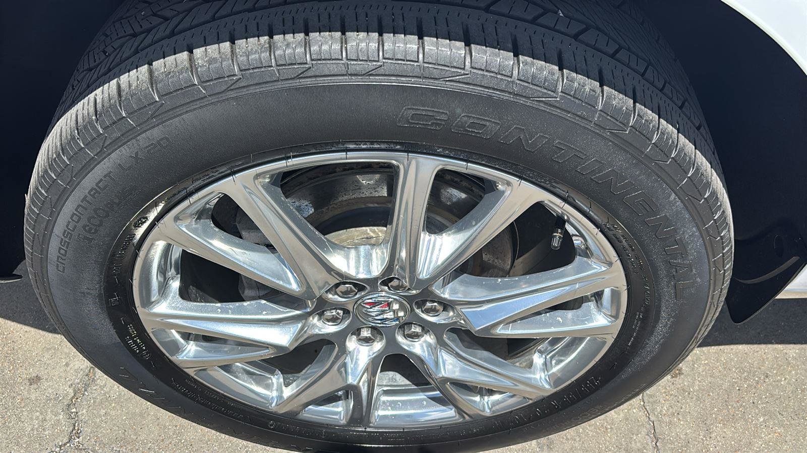 Certified 2023 Buick Enclave Essence w/ Experience Buick Package AWD/4WD image 10