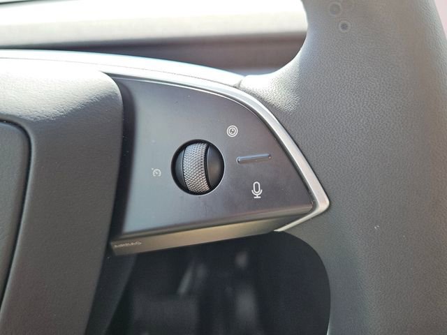 Used 2026 Tesla Model Y Long Range image 22