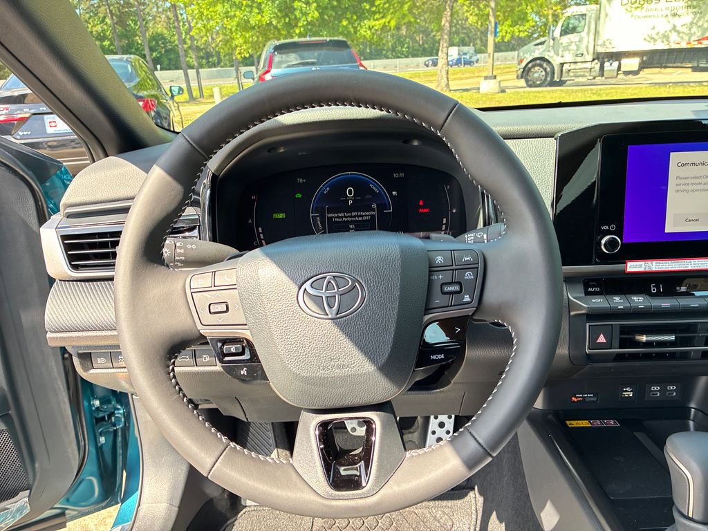 New 2026 Toyota Camry SE FWD image 19