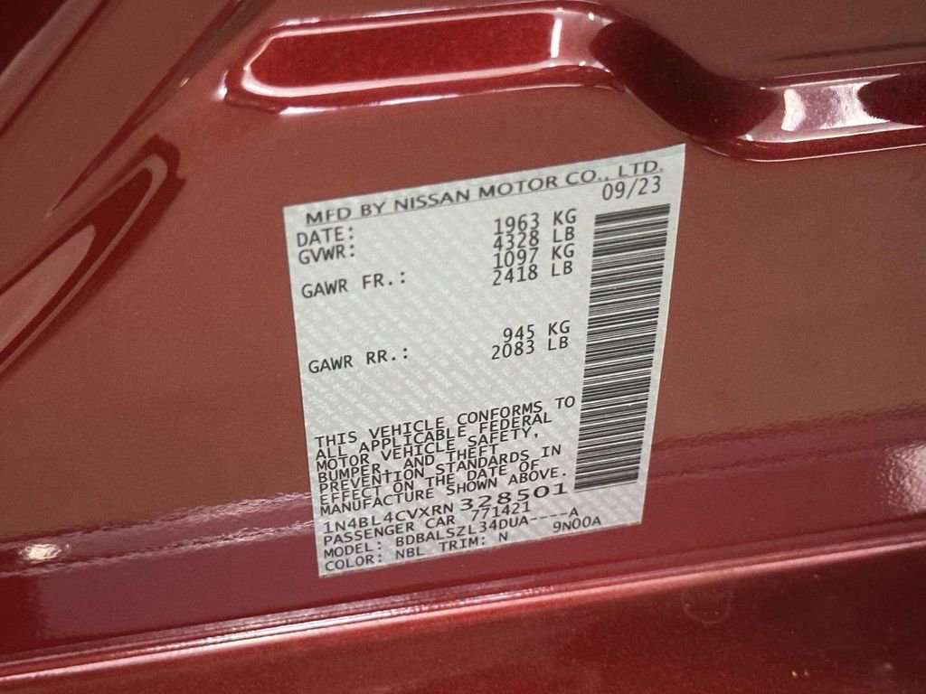 Used 2024 Nissan Altima 2.5 SR FWD image 23