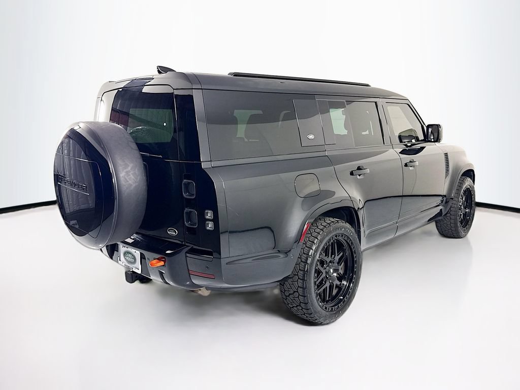 Certified 2023 Land Rover Defender 130 X AWD/4WD image 5
