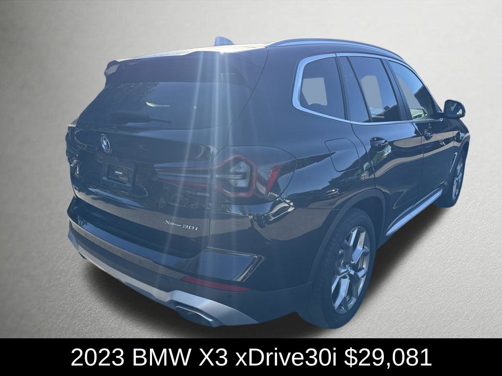 Used 2023 BMW X3 xDrive30i AWD/4WD image 3