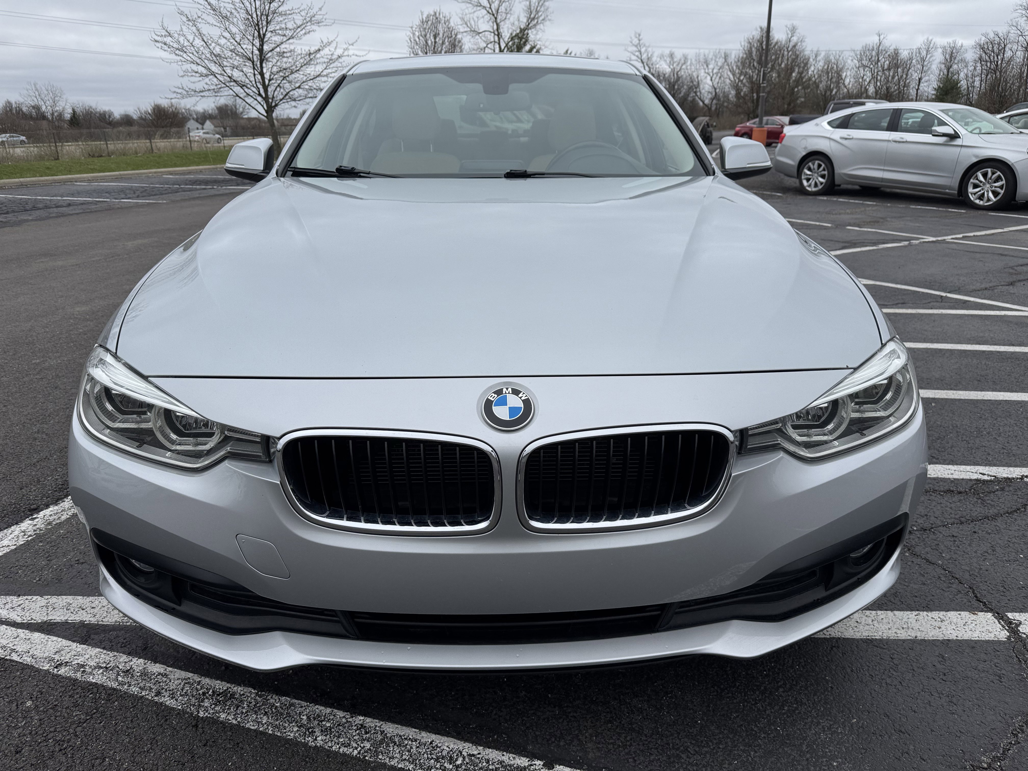 Used 2018 BMW 320i Sedan w/ Convenience Package image 13