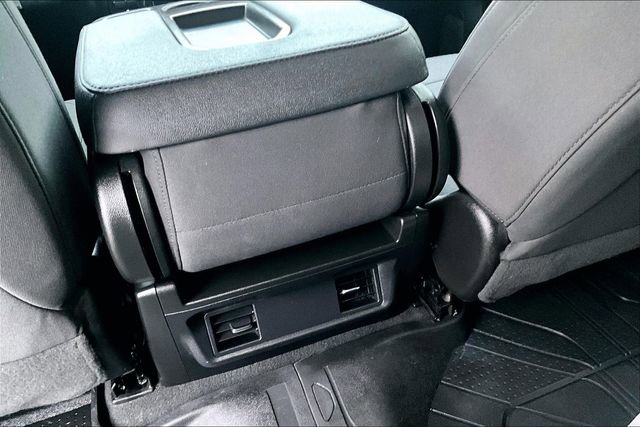 Used 2023 Chevrolet Silverado 2500 Custom w/ Custom Value Package image 12