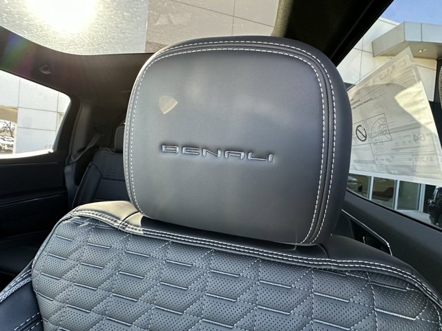 New 2025 GMC Sierra EV Denali image 15