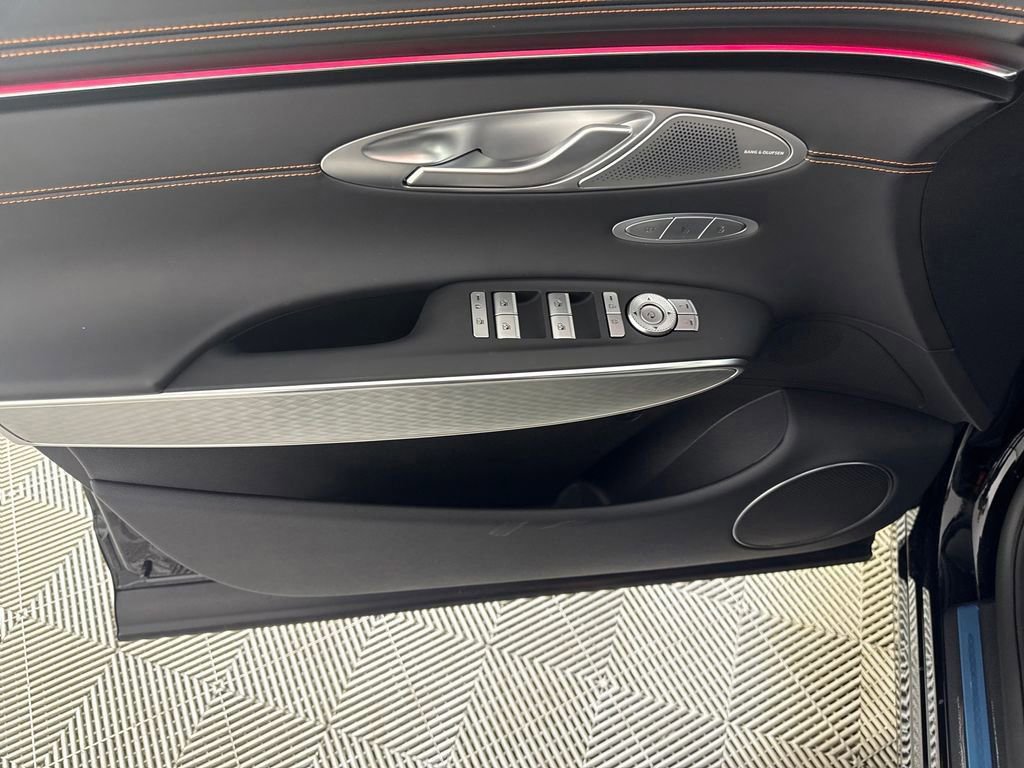 New 2026 Genesis GV70 2.5T Sport Prestige AWD/4WD image 13