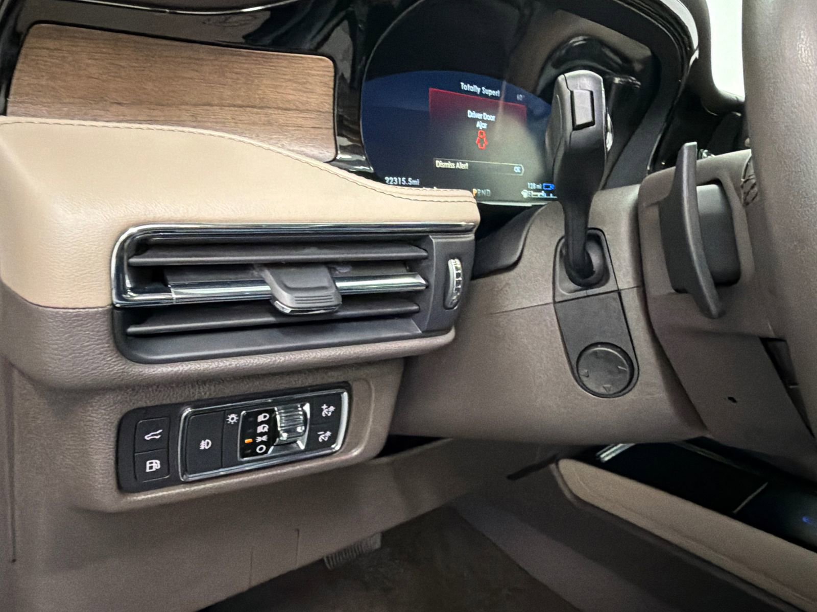 Certified 2022 Lincoln Corsair Grand Touring w/ Elements Technology Bundle AWD/4WD image 34